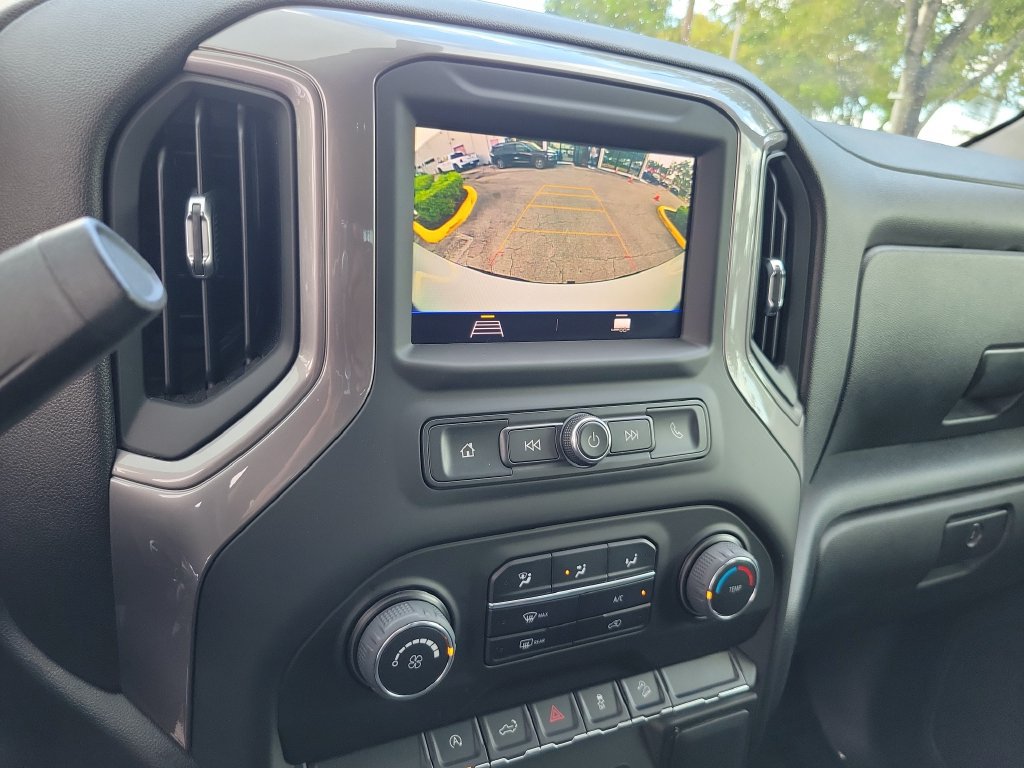 Used 2022 Chevrolet Silverado 1500 Custom Trail Boss AWD/4WD image 32