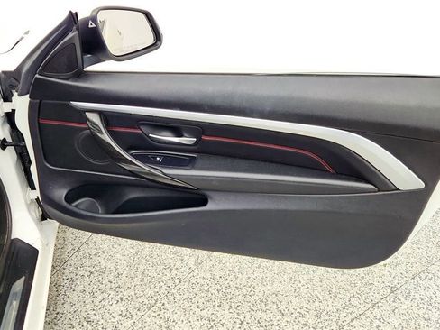 Used 2020 BMW 430i Convertible w/ Convenience Package image 27