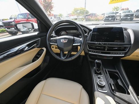 Used 2020 Cadillac CT5 Luxury image 31