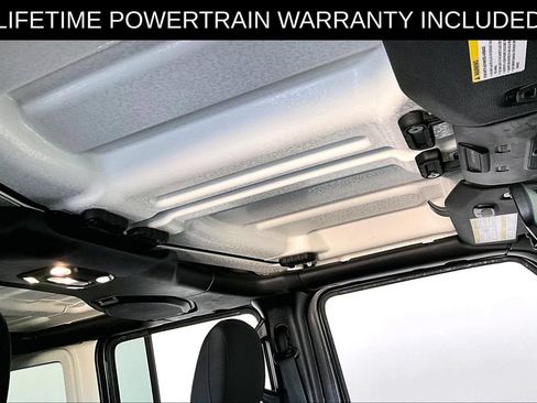 Used 2021 Jeep Wrangler Unlimited Sport AWD/4WD image 21