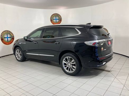 Used 2022 Buick Enclave Avenir image 26