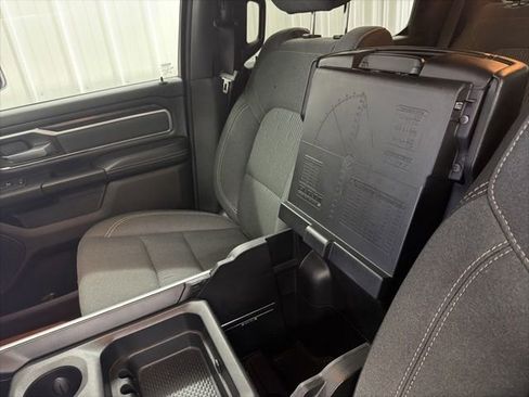 Used 2022 RAM 1500 Big Horn AWD/4WD image 35