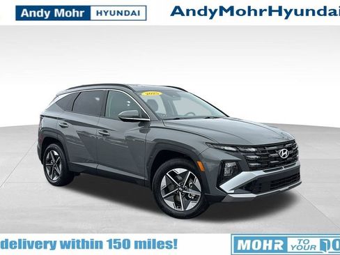 Used 2025 Hyundai Tucson SEL image 1