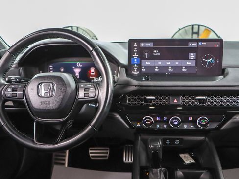 Used 2024 Honda Accord Sport image 17