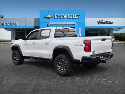 New 2026 Chevrolet Colorado ZR2 w/ Technology Package AWD/4WD image 3