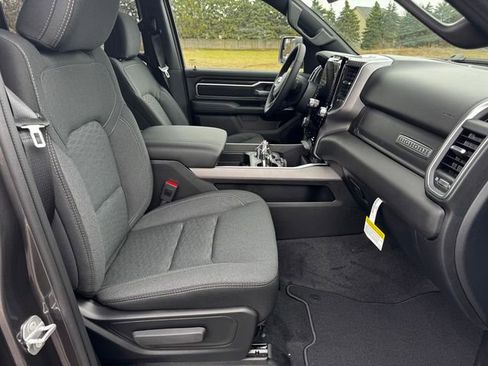 New 2026 RAM 1500 Big Horn AWD/4WD image 14