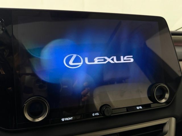 Used 2023 Lexus RX 350 w/ Accessory Package (Z1) AWD/4WD image 18