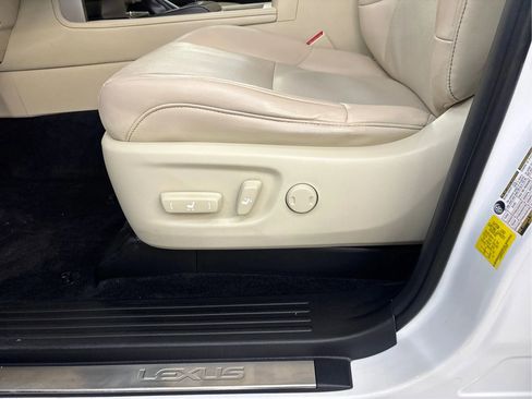 Used 2020 Lexus GX 460 AWD/4WD image 24