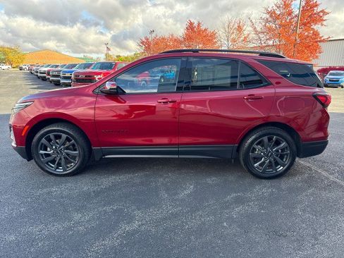 Used 2022 Chevrolet Equinox RS w/ RS Leather Package image 6