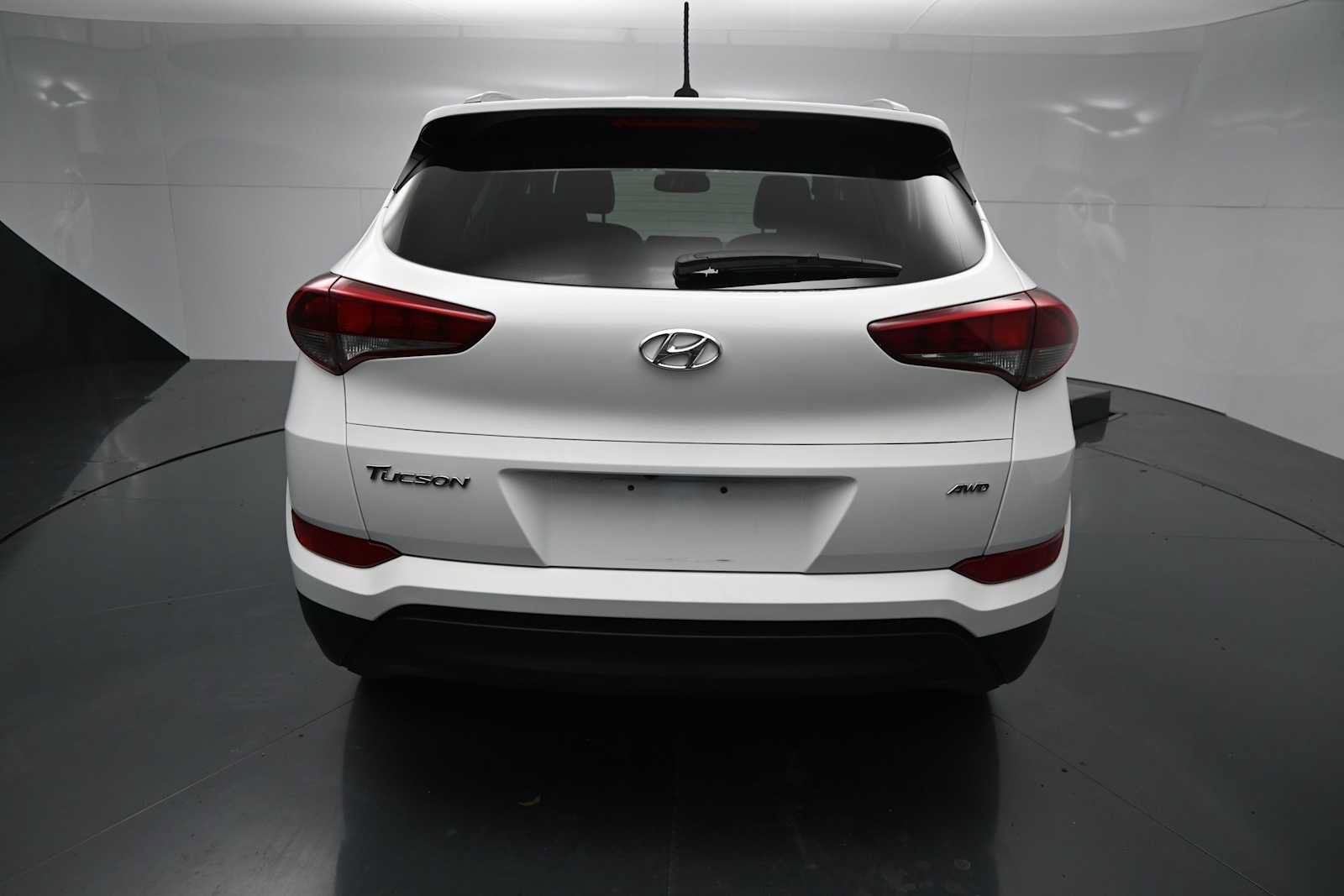 Used 2017 Hyundai Tucson SE w/ SE Popular Package 02 AWD/4WD image 5