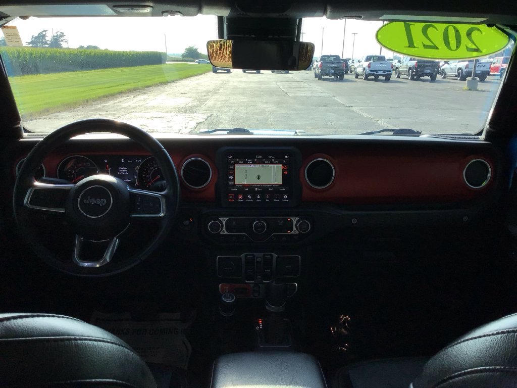 Used 2021 Jeep Gladiator Rubicon w/ Dual Top Group AWD/4WD image 21