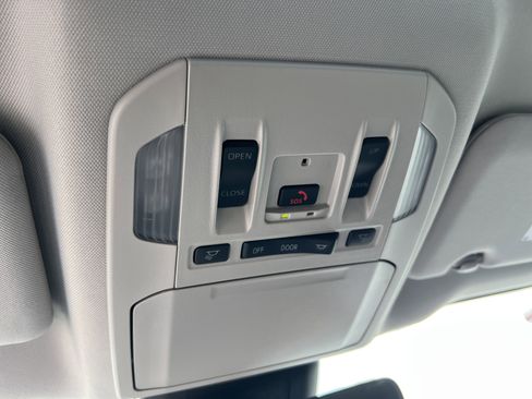 New 2026 Toyota Highlander Limited AWD/4WD image 28