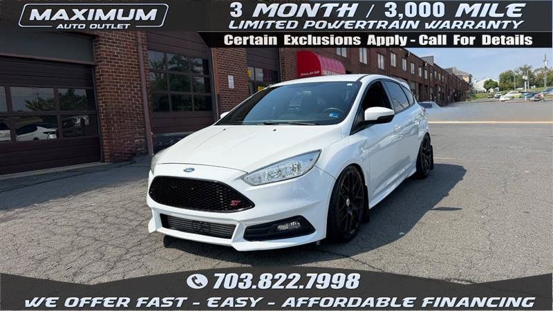 Used 2017 Ford Focus ST FWD image 1