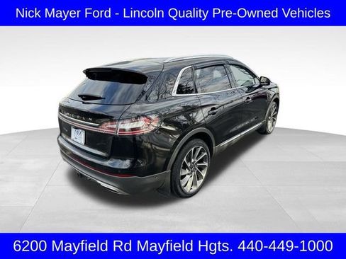 Used 2022 Lincoln Nautilus Reserve w/ Equipment Group 202A image 7