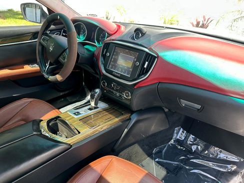 Used 2016 Maserati Ghibli S image 51