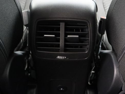 Used 2025 Ford Escape Active image 29