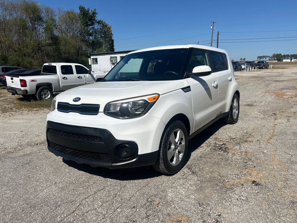 Used 2019 Kia Soul FWD image 3