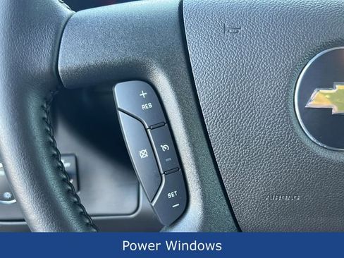Used 2022 Chevrolet Express 3500 w/ Power Convenience Package RWD image 22