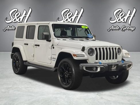 Used 2022 Jeep Wrangler Unlimited Sahara w/ Cold Weather Group image 2