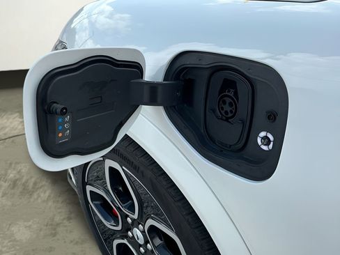 Used 2023 Ford Mustang Mach-E GT image 23