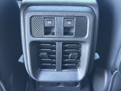 New 2026 Ford Bronco Badlands AWD/4WD image 25