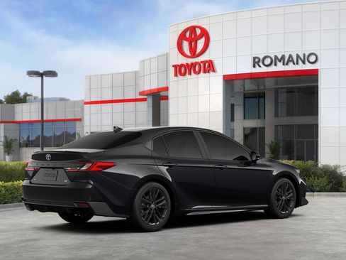 New 2026 Toyota Camry SE FWD image 10