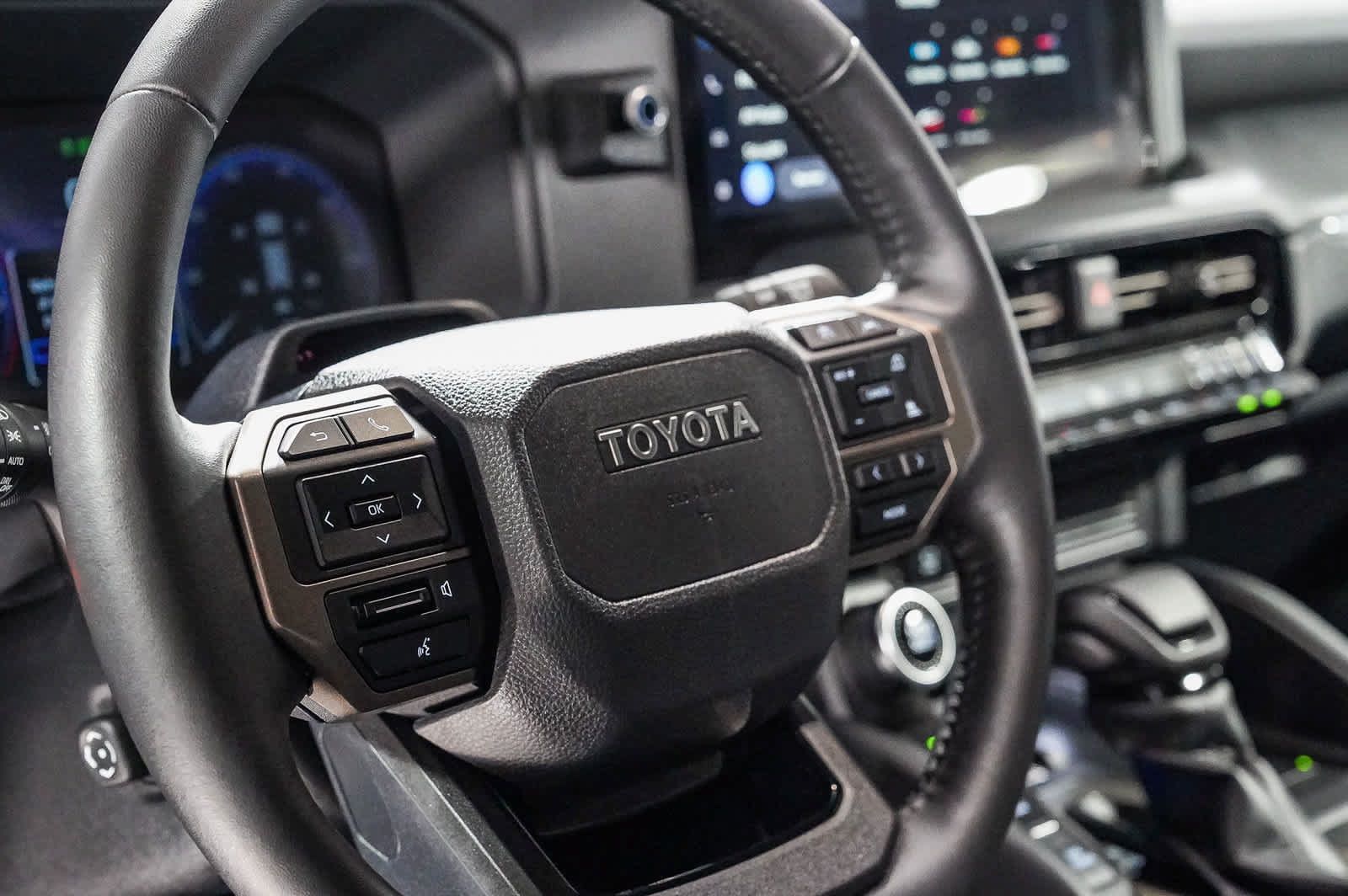 Certified 2026 Toyota Land Cruiser w/ Premium Package AWD/4WD image 22