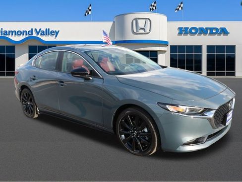 Used 2025 MAZDA MAZDA3 s image 1