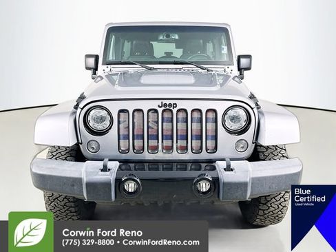 Used 2018 Jeep Wrangler Unlimited Sahara w/ Max Tow Package AWD/4WD image 2