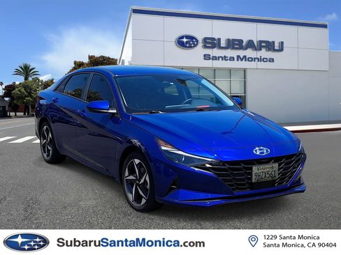Used 2023 Hyundai Elantra SEL w/ Convenience Package FWD image 1