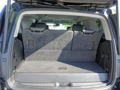 Used 2019 GMC Yukon SLT image 29