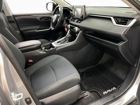 Used 2019 Toyota RAV4 LE w/ All Weather Liner Package AWD/4WD image 36
