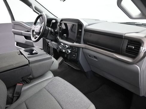 Used 2025 Ford F150 XLT w/ Equipment Group 301A Standard AWD/4WD image 17