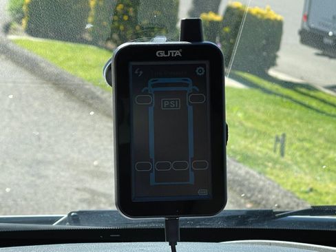 Used 2013 Mercedes-Benz Sprinter 3500 image 48