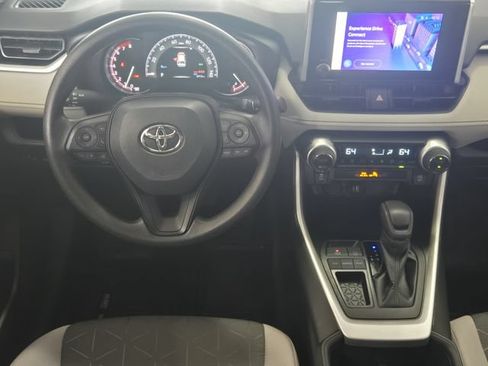 Used 2025 Toyota RAV4 XLE w/ Convenience Package FWD image 26