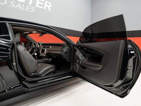 Used 2014 Chevrolet Camaro ZL1 RWD image 69