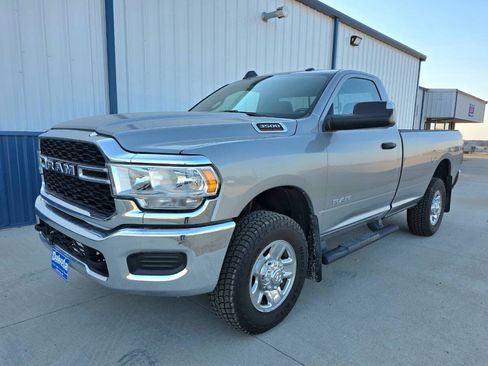 Used 2022 RAM 3500 Tradesman AWD/4WD image 2