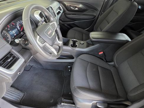 Used 2024 GMC Terrain SLE AWD/4WD image 7