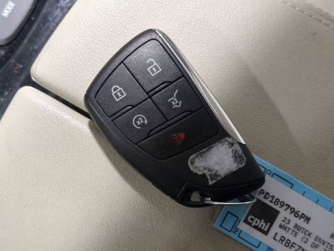 Used 2023 Buick Envision Preferred image 40