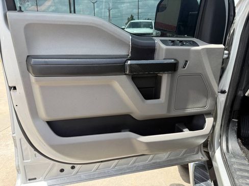 Used 2018 Ford F150 XLT AWD/4WD image 12