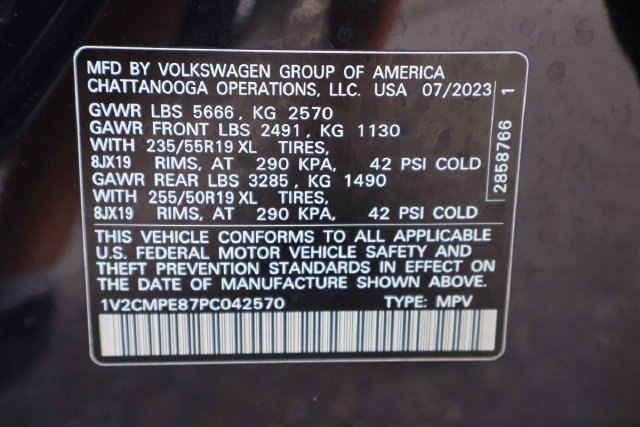 Used 2023 Volkswagen ID.4 Pro RWD image 28