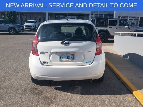Used 2016 Nissan Versa Note SV FWD image 6