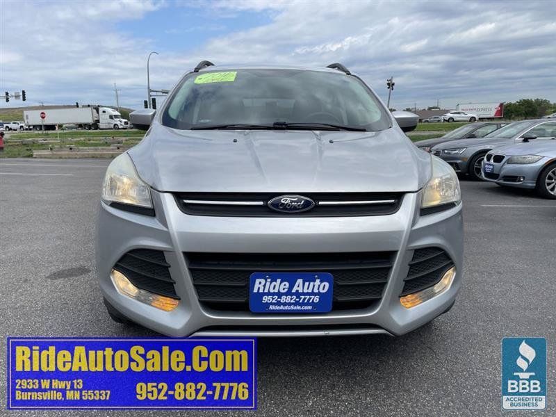Used 2016 Ford Escape SE w/ Equipment Group 201A AWD/4WD image 2