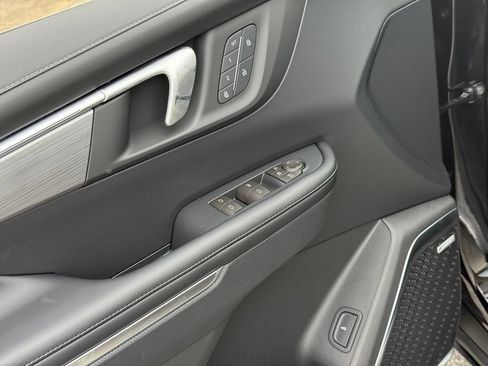 New 2027 Buick Enclave Preferred w/ Power Package FWD image 16