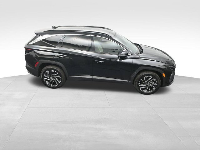 New 2026 Hyundai Tucson Limited AWD/4WD image 32