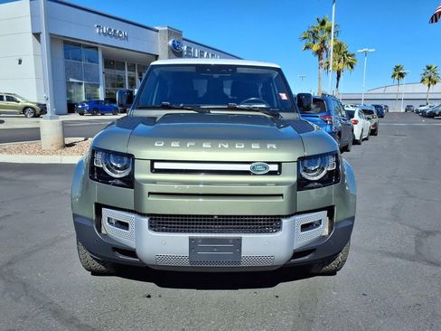Used 2021 Land Rover Defender 90 First Edition image 9