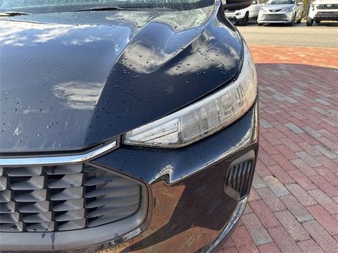 Used 2024 Ford Escape Active image 21