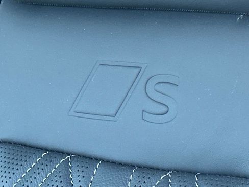 Used 2025 Audi SQ5 Premium Plus w/ Premium Plus Package image 21