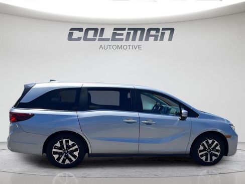 Used 2025 Honda Odyssey EX-L image 4