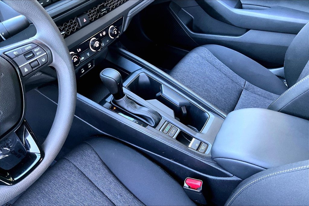 Used 2024 Honda Accord LX image 15